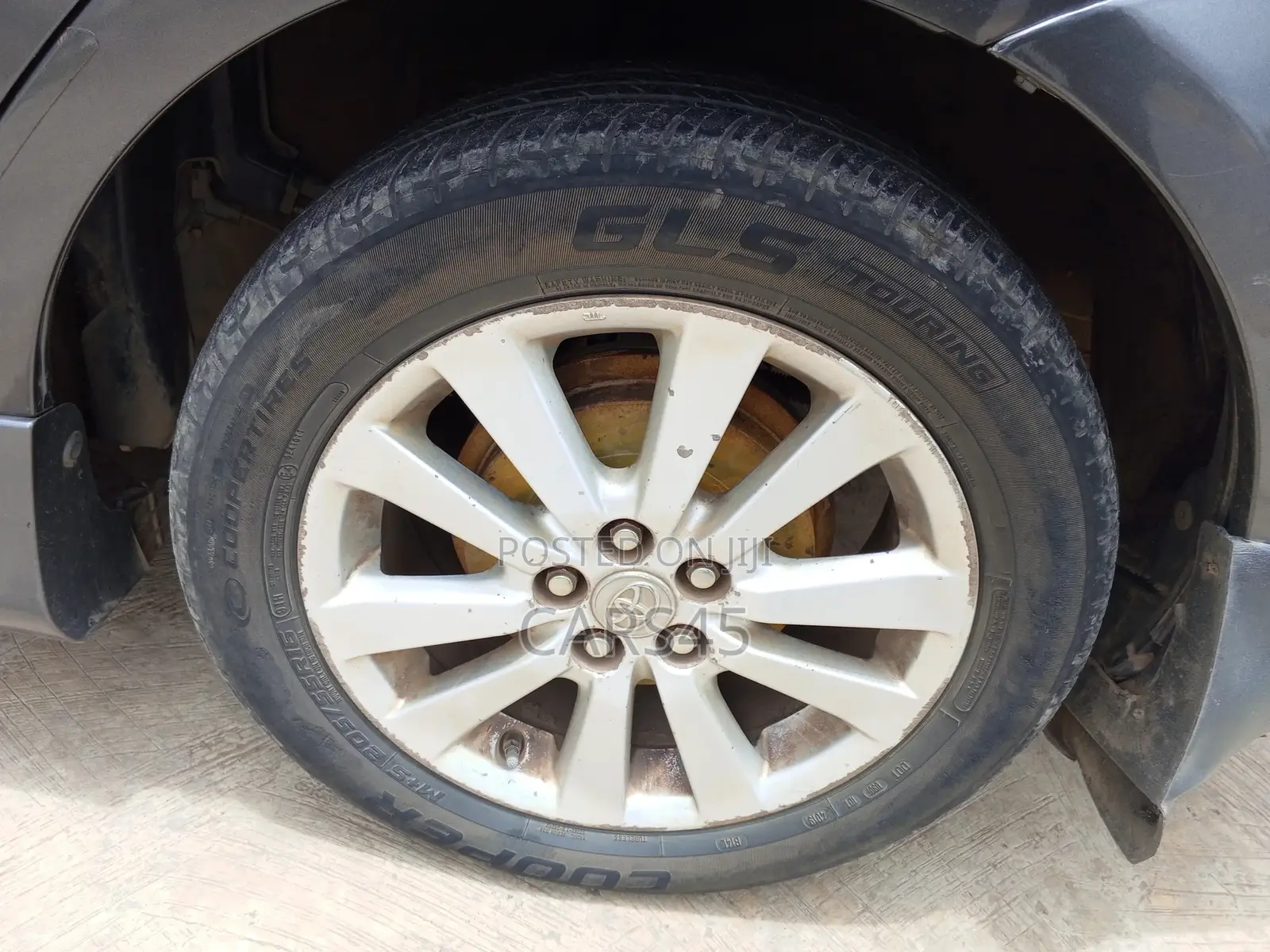Toyota Corolla 2010 Gray