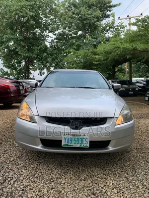 Honda Accord 2005 Silver