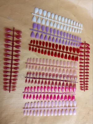 Fingers Nails