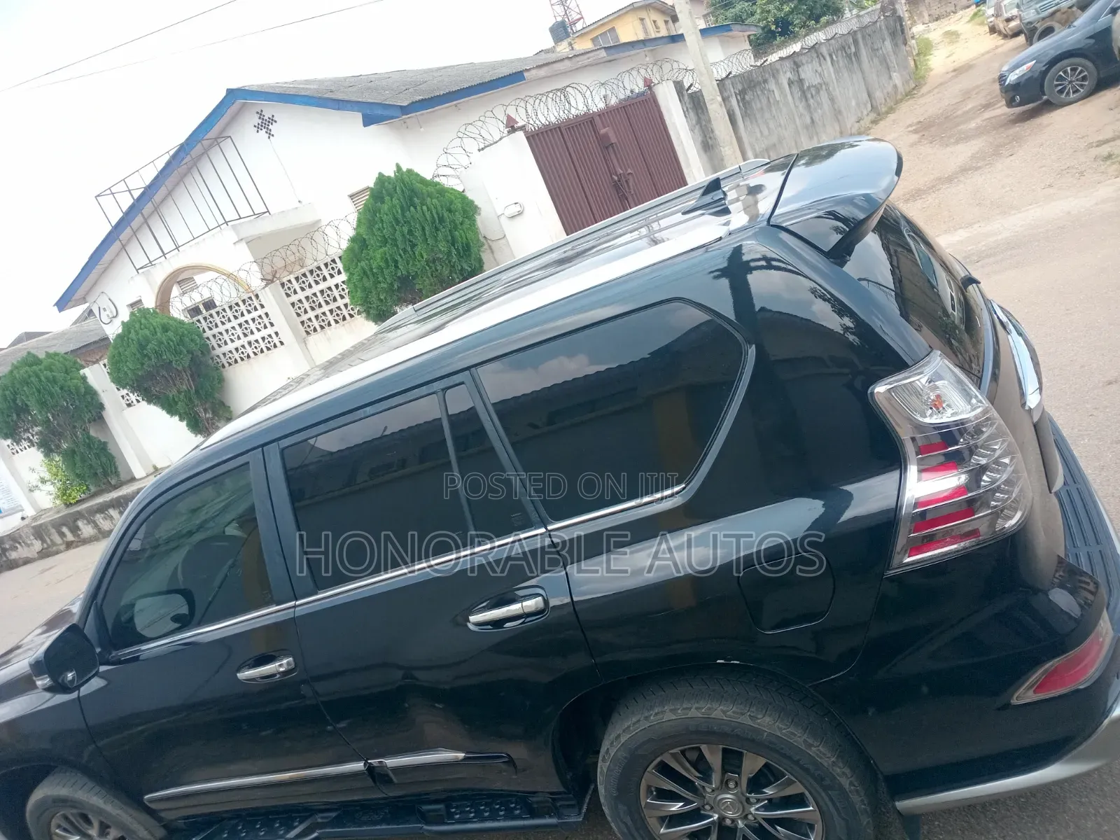 Lexus GX 2012 Black