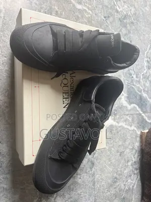 Alexander McQueen Quality Luxury Men Sneakers
