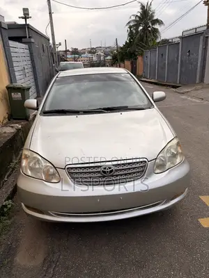 Toyota Corolla Sedan Automatic 2004 Silver