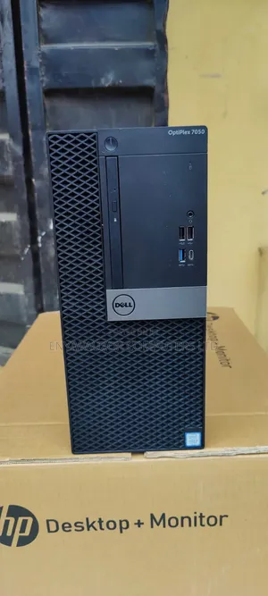 Desktop Computer Dell Optiplex 7050 8GB Intel Core i5 SSD 256GB