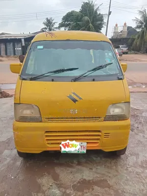 Suzuki APV Minibus 2005 Yellow