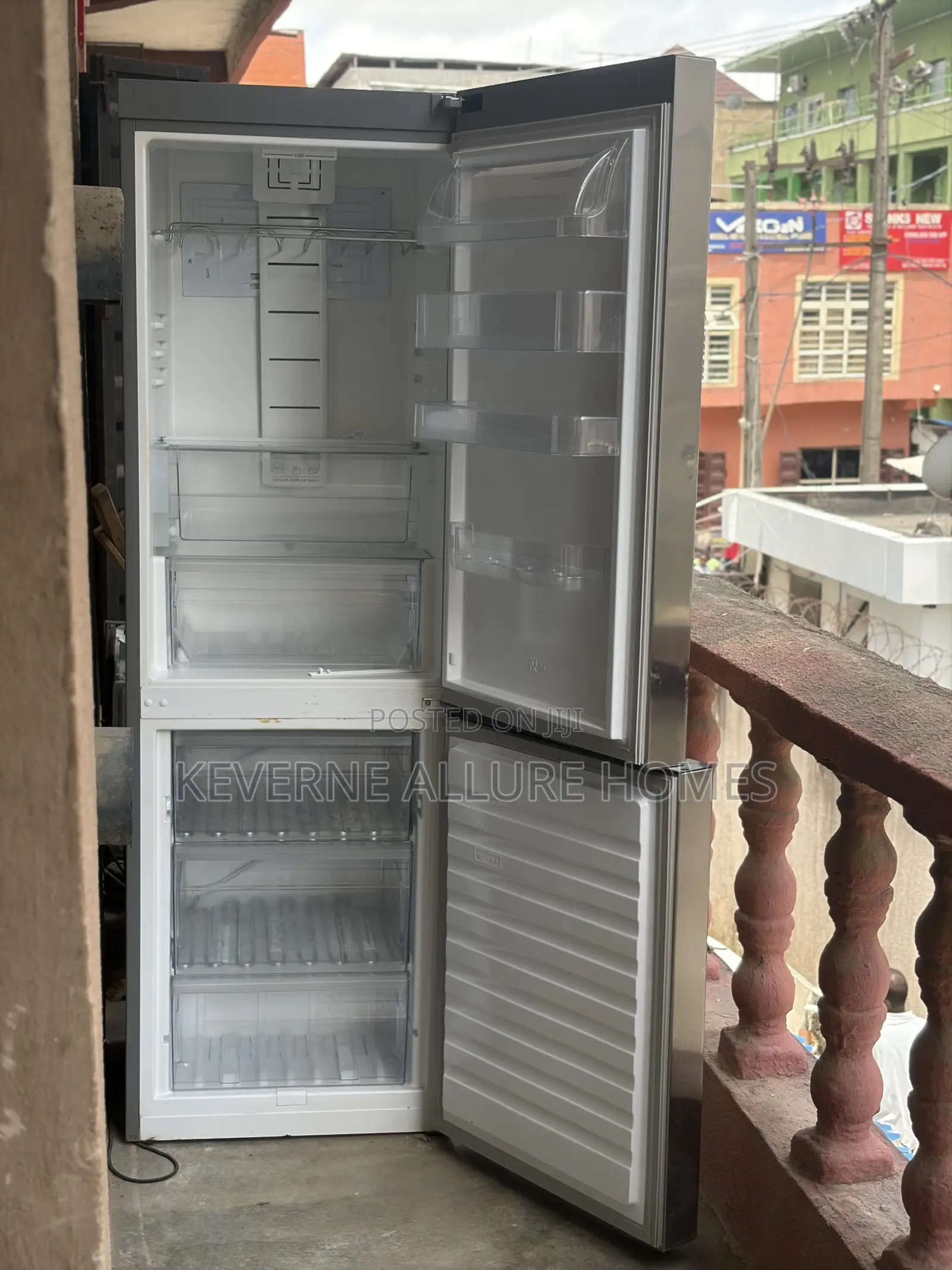 Privilege Refrigerator