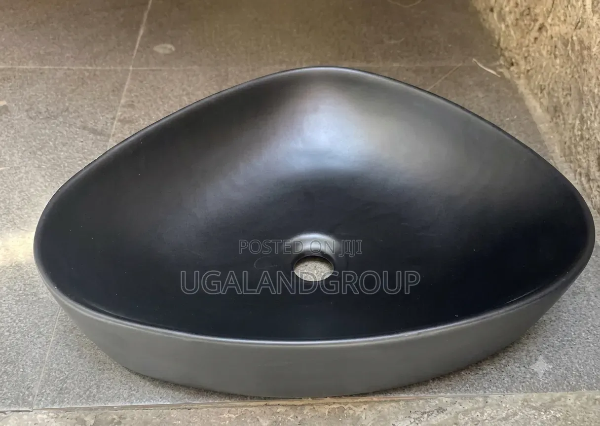Modern Black Ceramic Basin