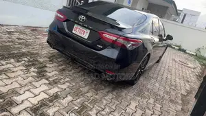 Toyota Camry XSE (2.5L 4cyl 8A) 2019 Black
