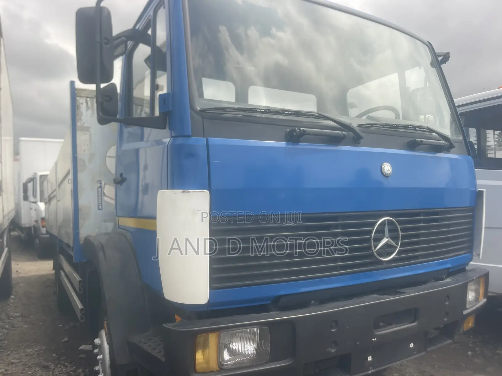 Mercedes 1517