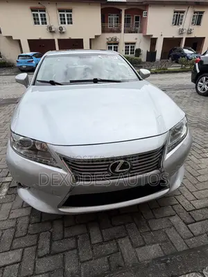 Lexus ES 2015 Silver