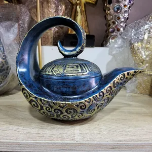 Decorative Figurines