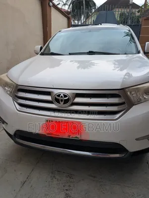 Toyota Highlander 2012 White