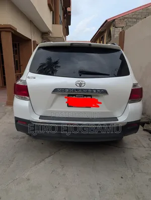 Toyota Highlander 2012 White