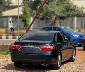 Toyota Camry SE 4dr Sedan (2.5L 4cyl 6A) 2016 Black