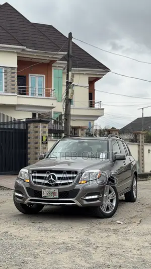Mercedes-Benz GLK-Class 350 4MATIC 2014 Gold