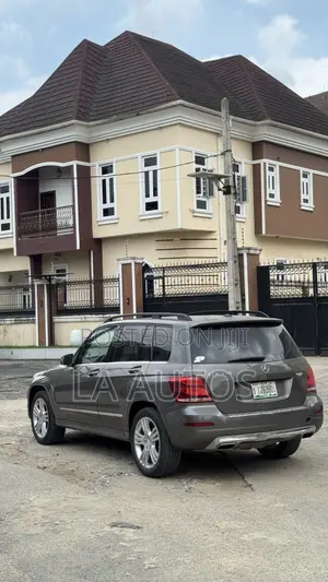 Mercedes-Benz GLK-Class 350 4MATIC 2014 Gold