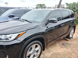 Toyota Highlander 2017 Black