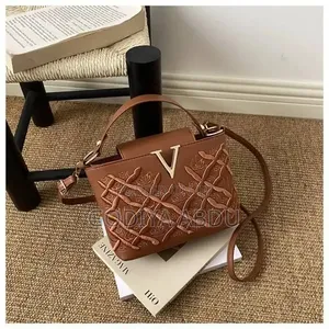 Bags and Jewelleries Business Owner