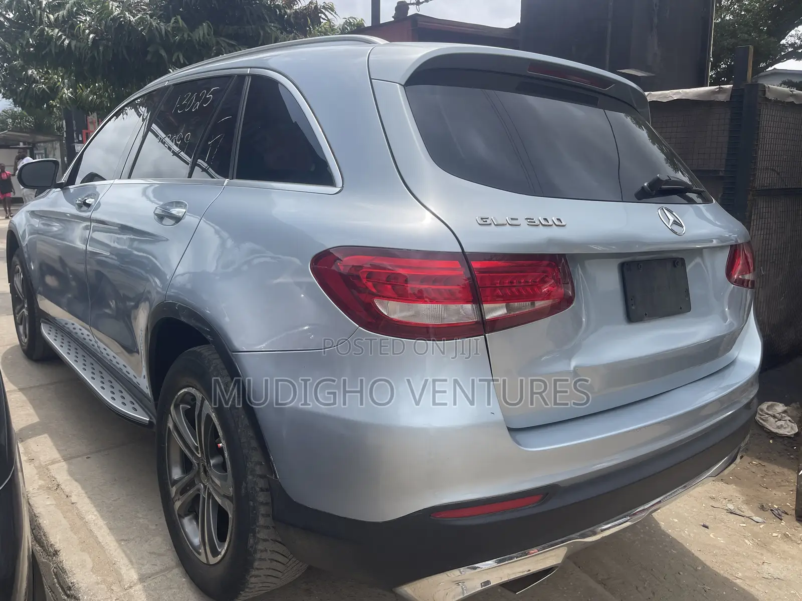 Mercedes-Benz GLC-Class 2017 Blue