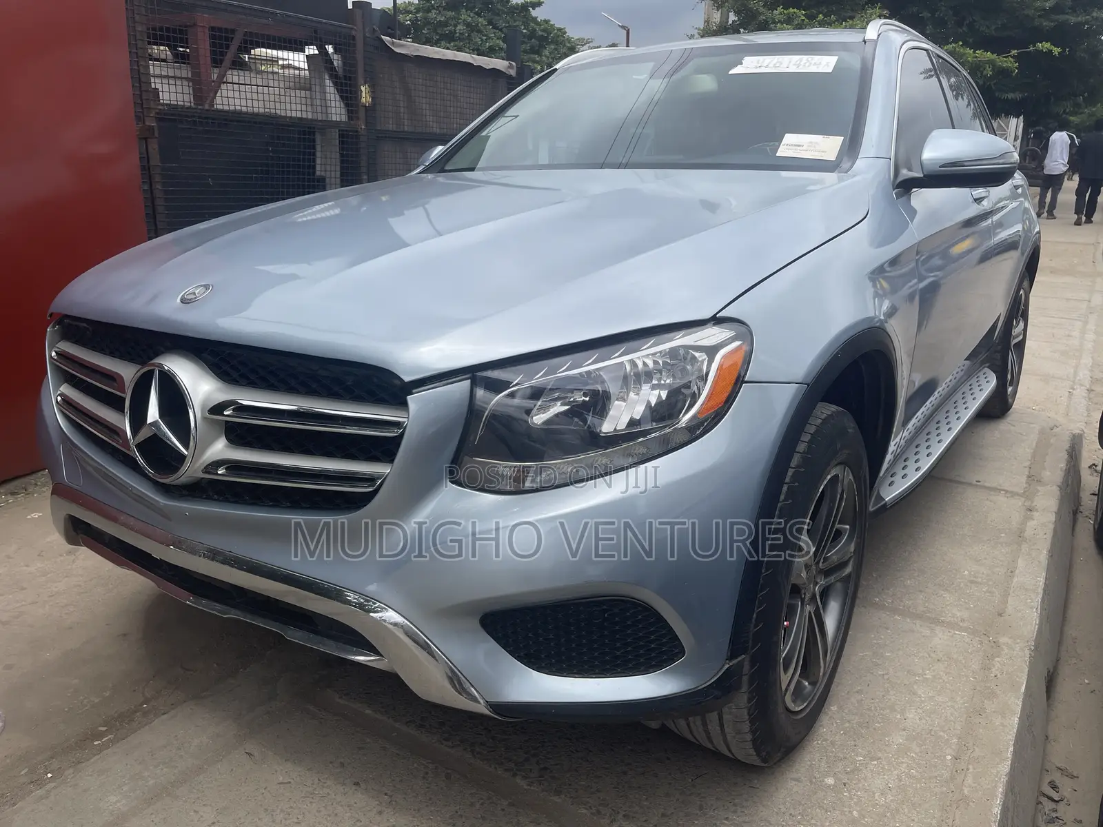 Mercedes-Benz GLC-Class 2017 Blue