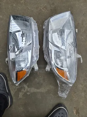 Headlamp Highlander 208/2010 Available