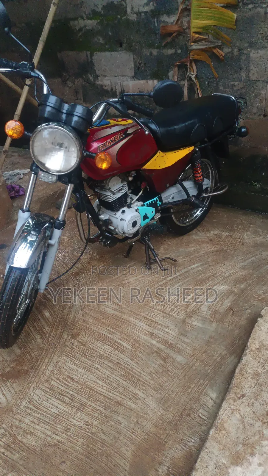 Bajaj Boxer 2024 Red