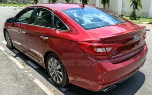 Hyundai Sonata Sport PZEV 4dr Sedan (2.4L 4cyl 6A) 2015 Red