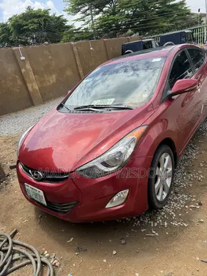 Hyundai Elantra 2013 Red