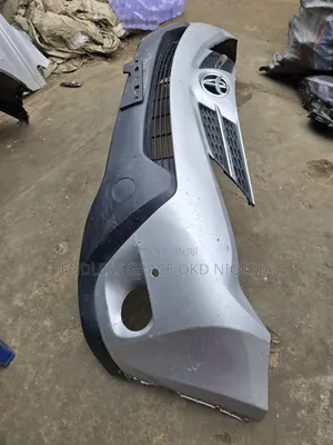 Complete Frontbumper Rav4 2014 Available
