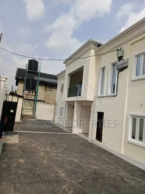 2bdrm Block of Flats in Olorunbo Bashorun, Basorun for rent