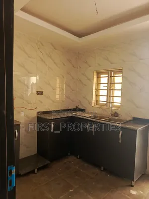 2bdrm Block of Flats in Olorunbo Bashorun, Basorun for rent