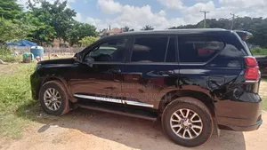 Toyota Land Cruiser Prado 2020 Black