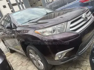 Toyota Highlander Limited 2011 Burgundy