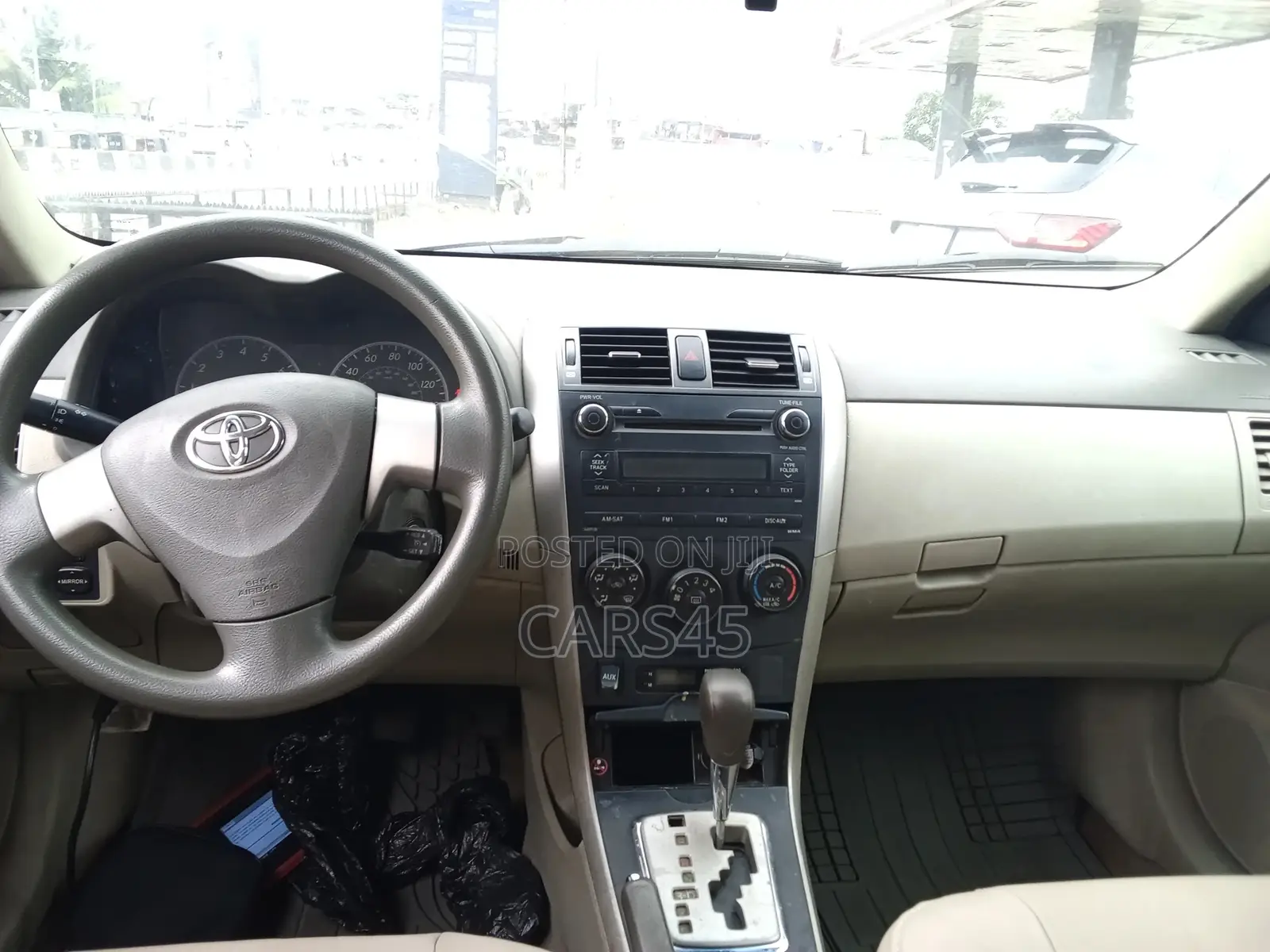 Toyota Corolla 2010 Gray