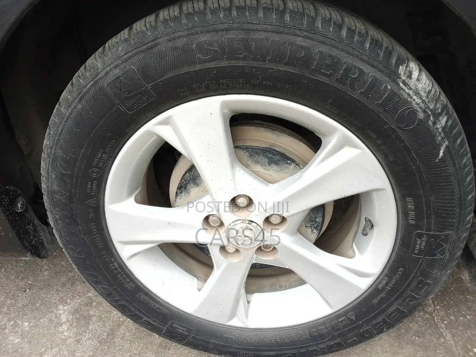 Toyota Corolla 2010 Gray