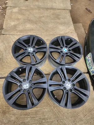 17inch BMW Rim.