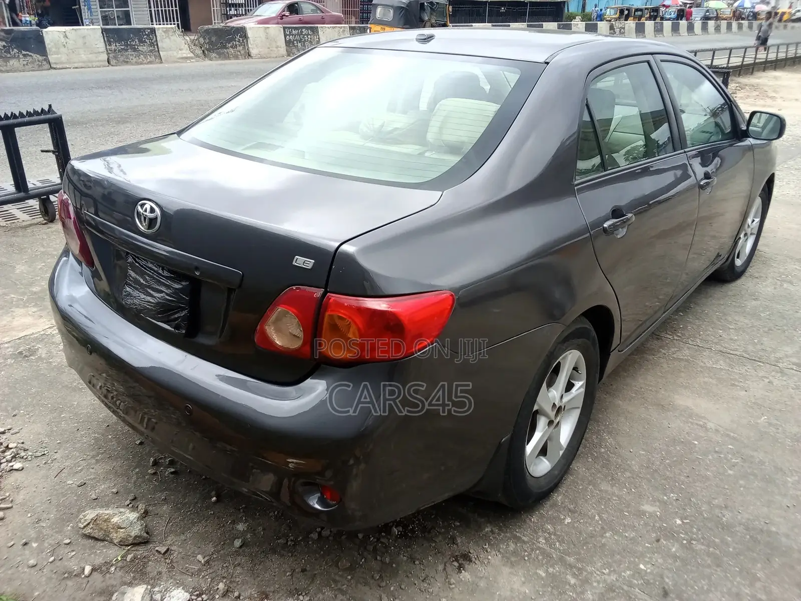 Toyota Corolla 2010 Gray