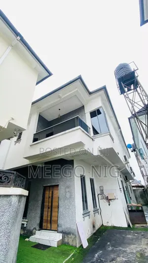 Furnished 4bdrm Duplex in Chevron for sale