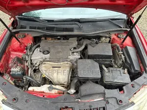 Toyota Camry 2014 Red