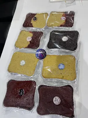 Foil/Plain Cakes