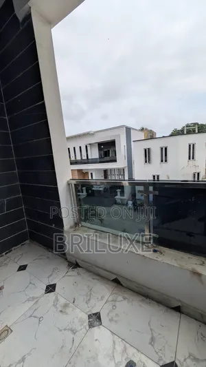 2bdrm Duplex in Pearl Estate, Chevron for rent