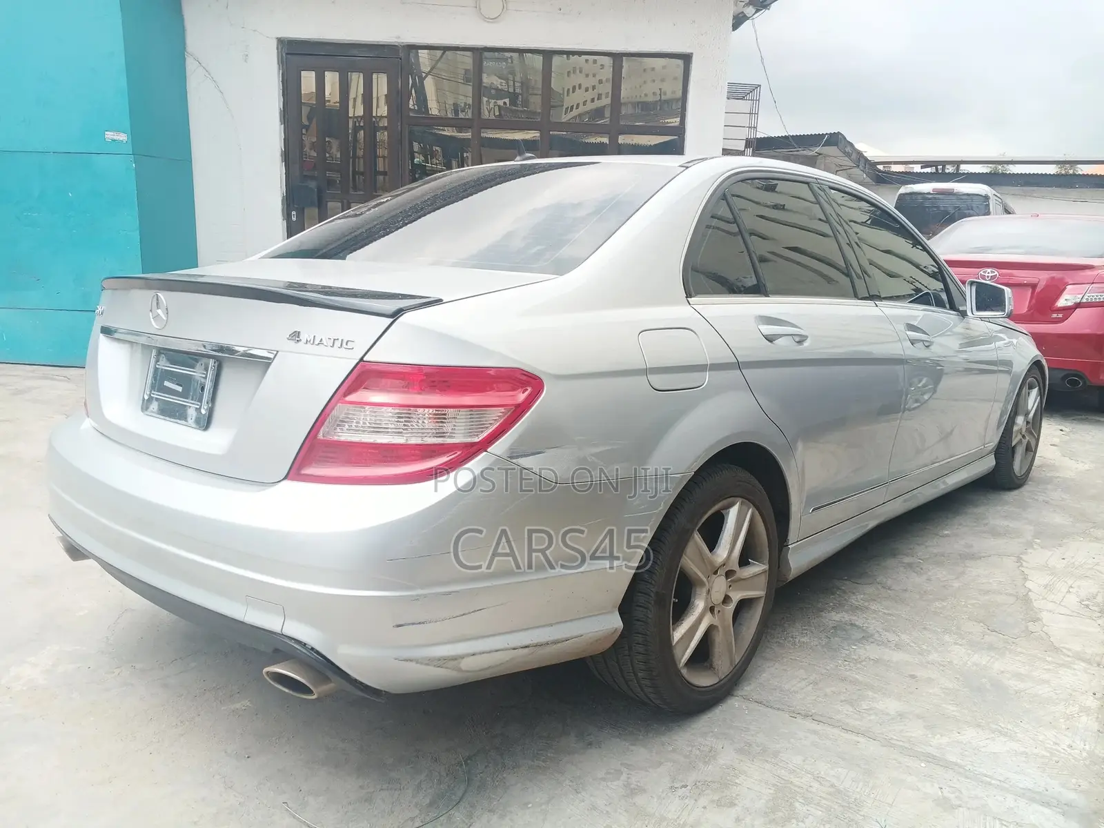 Mercedes-Benz C300 2011 Silver