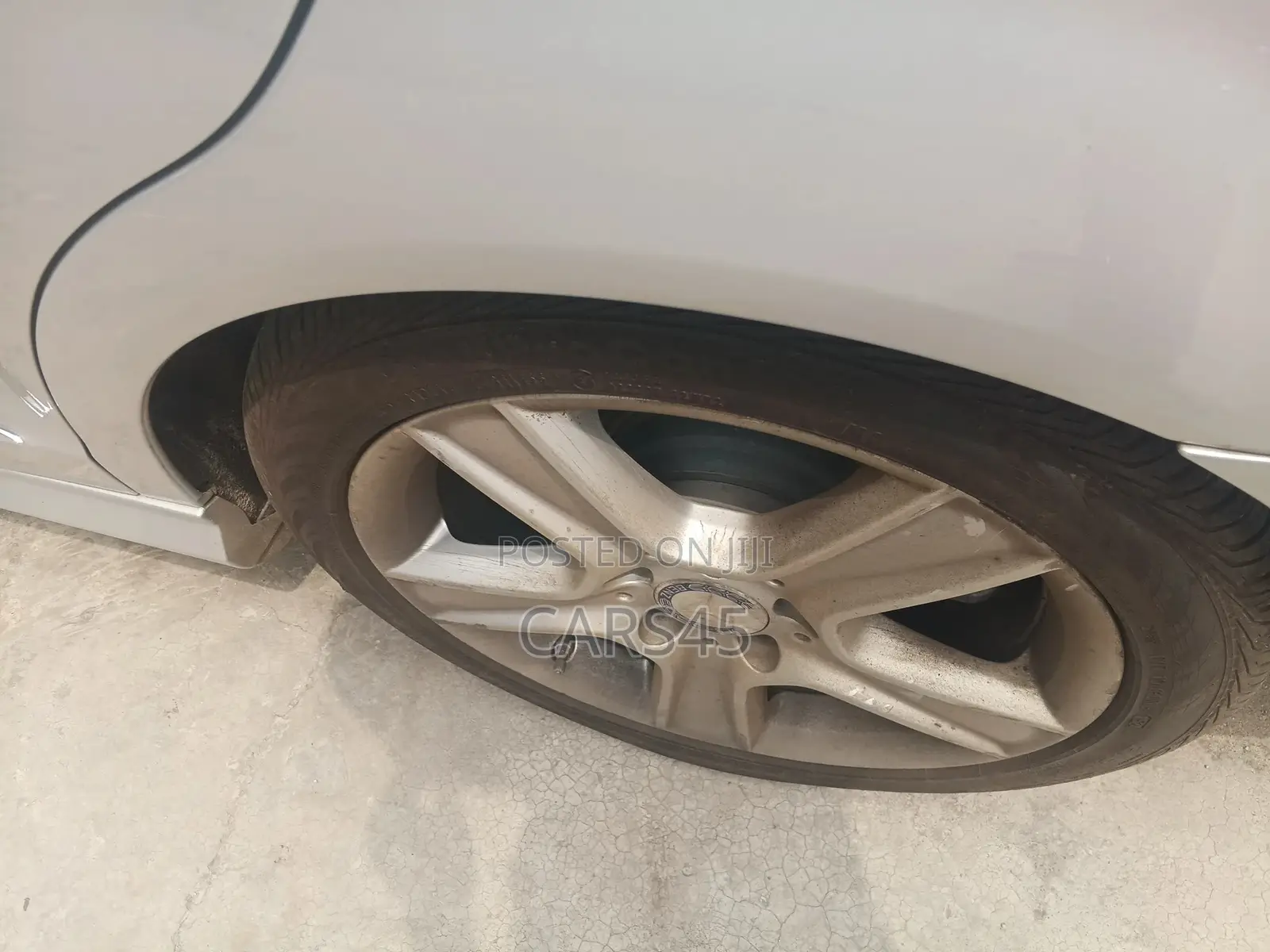 Mercedes-Benz C300 2011 Silver