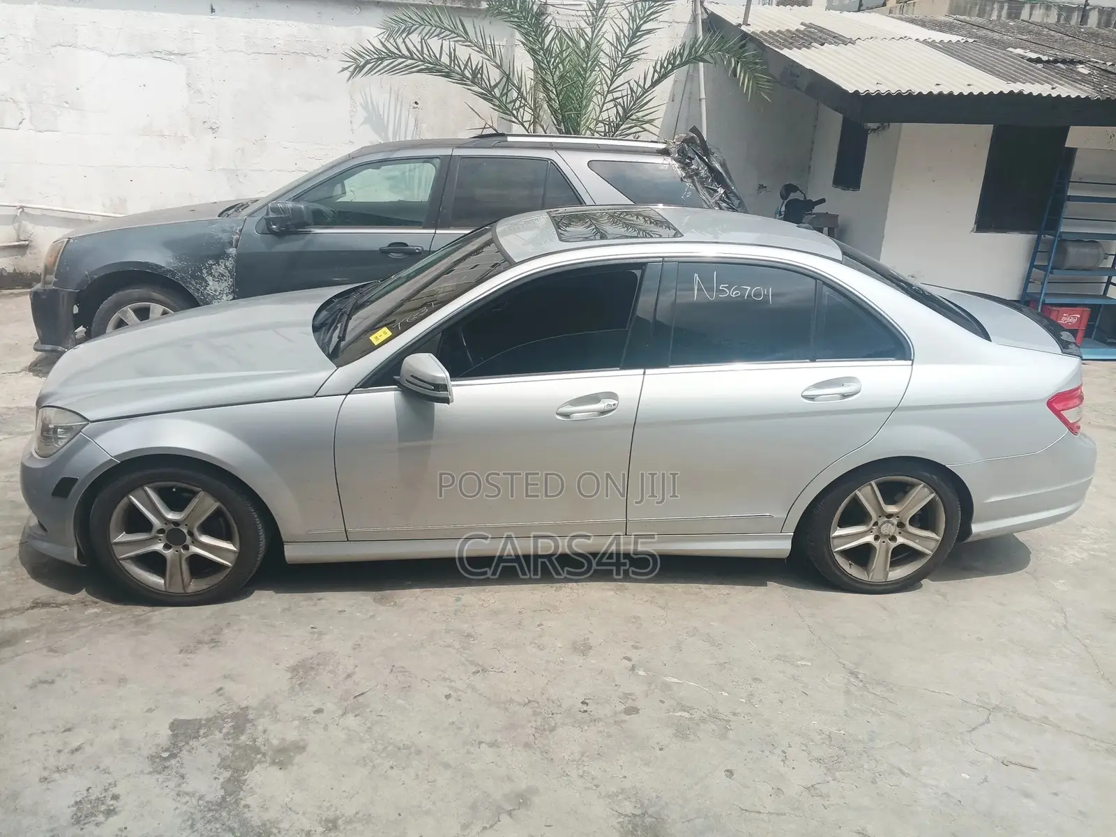 Mercedes-Benz C300 2011 Silver