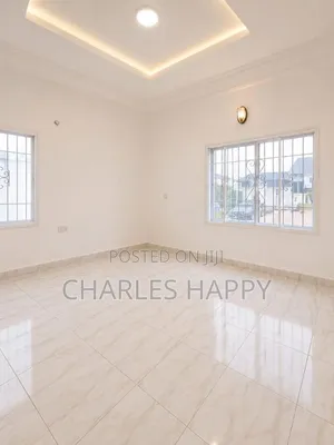 2bdrm Apartment in Enclave Estate Ikate, Lekki Phase 2 for rent