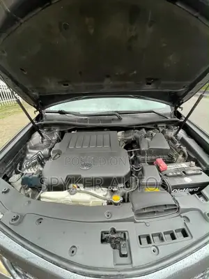 Toyota Camry SE 4dr Sedan (3.5L 6cyl 6A) 2014 Gray