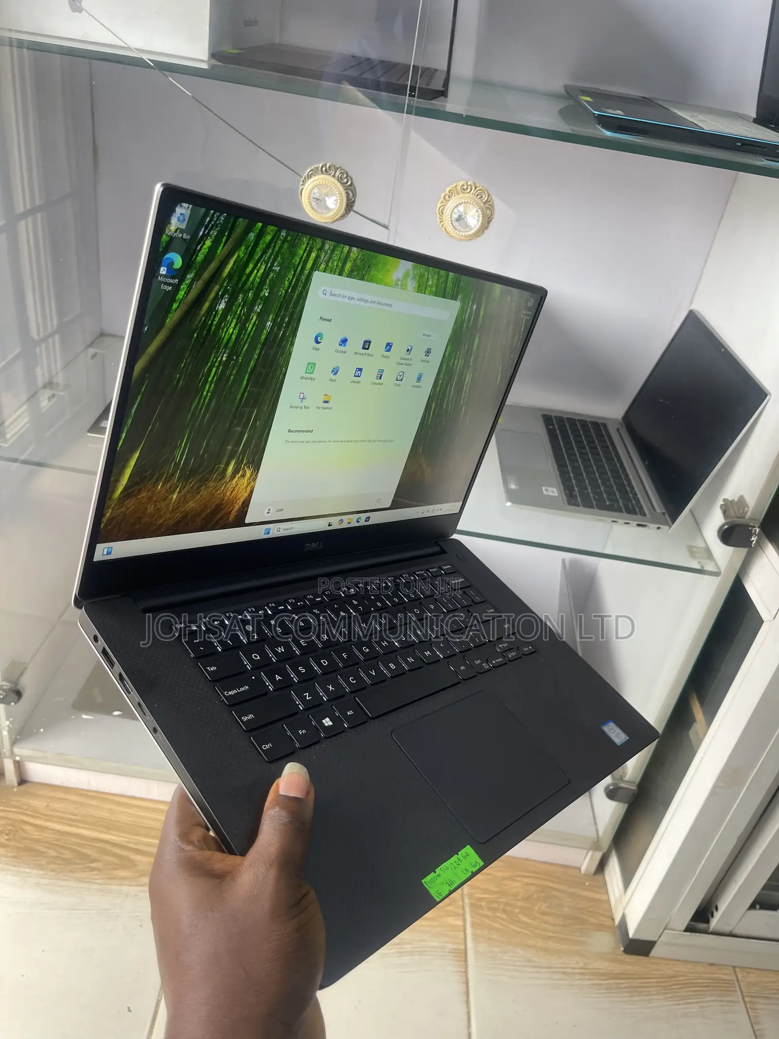 Laptop Dell Precision 5520 8GB Intel Core i5 SSD 256GB