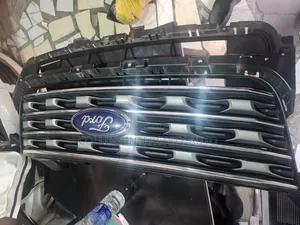 Front Grill Ford Explorer 2015 to 2018