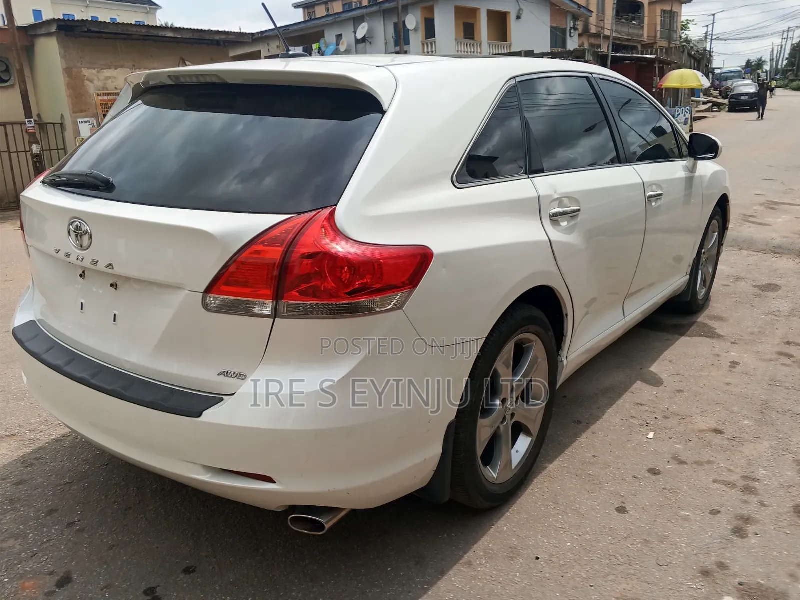 Toyota Venza 2010 White
