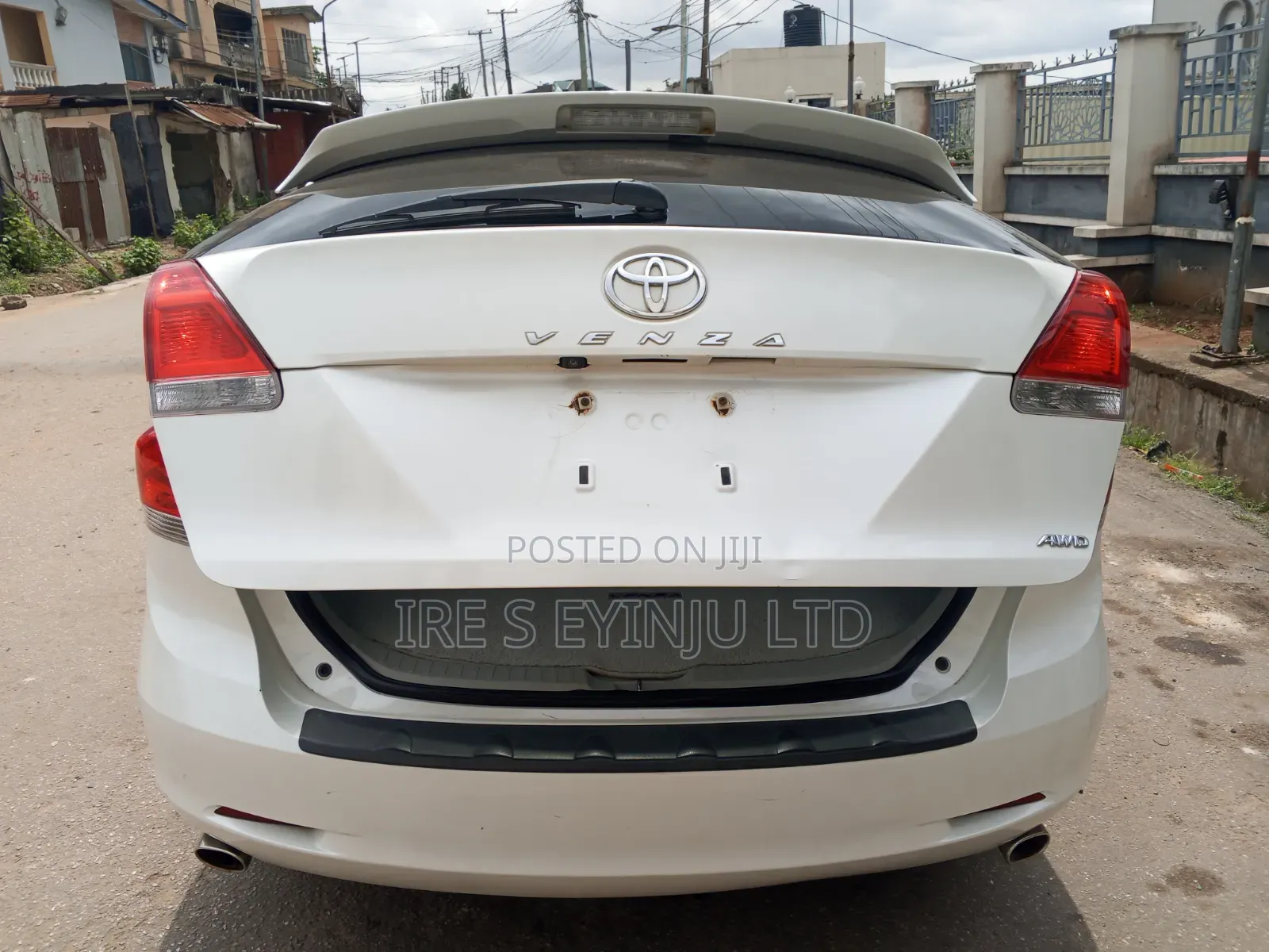 Toyota Venza 2010 White