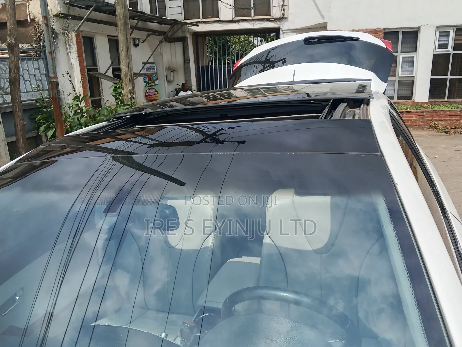 Toyota Venza 2010 White